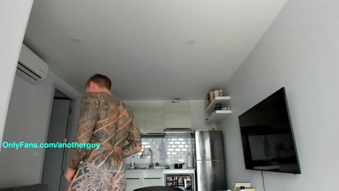 anotherguyonyourscreen  05-04-2023